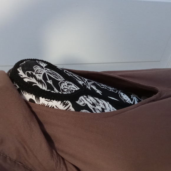 🆕 🍁Matilda Jane🍁 - Brown "Ambitious You" Vest w/Crochet Lace Collar - Picture 12 of 16